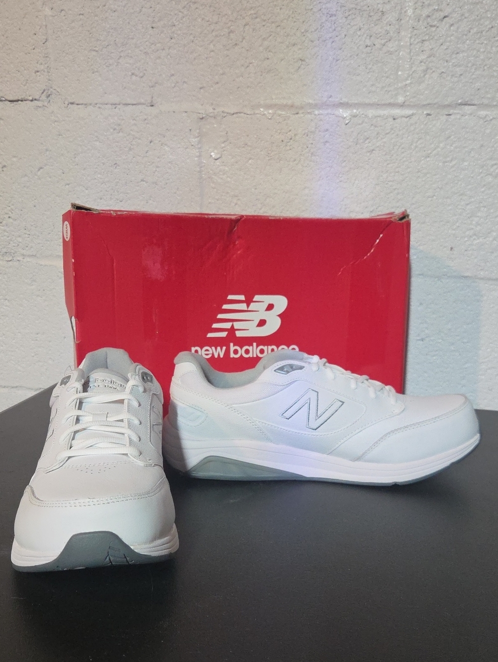 New Balance Men's White Leather Sneakers